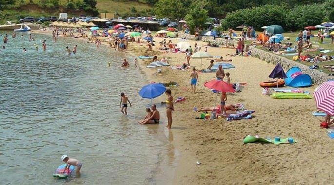 Apartmani Braut Kornić エクステリア 写真