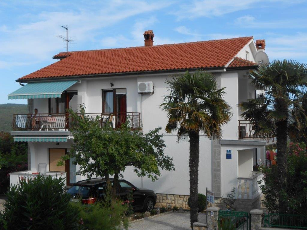 Apartmani Braut Kornić エクステリア 写真