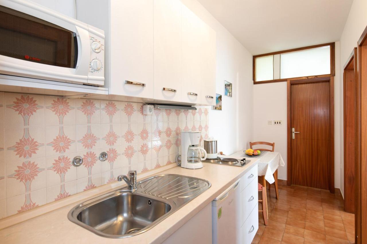 Apartmani Braut Kornić エクステリア 写真